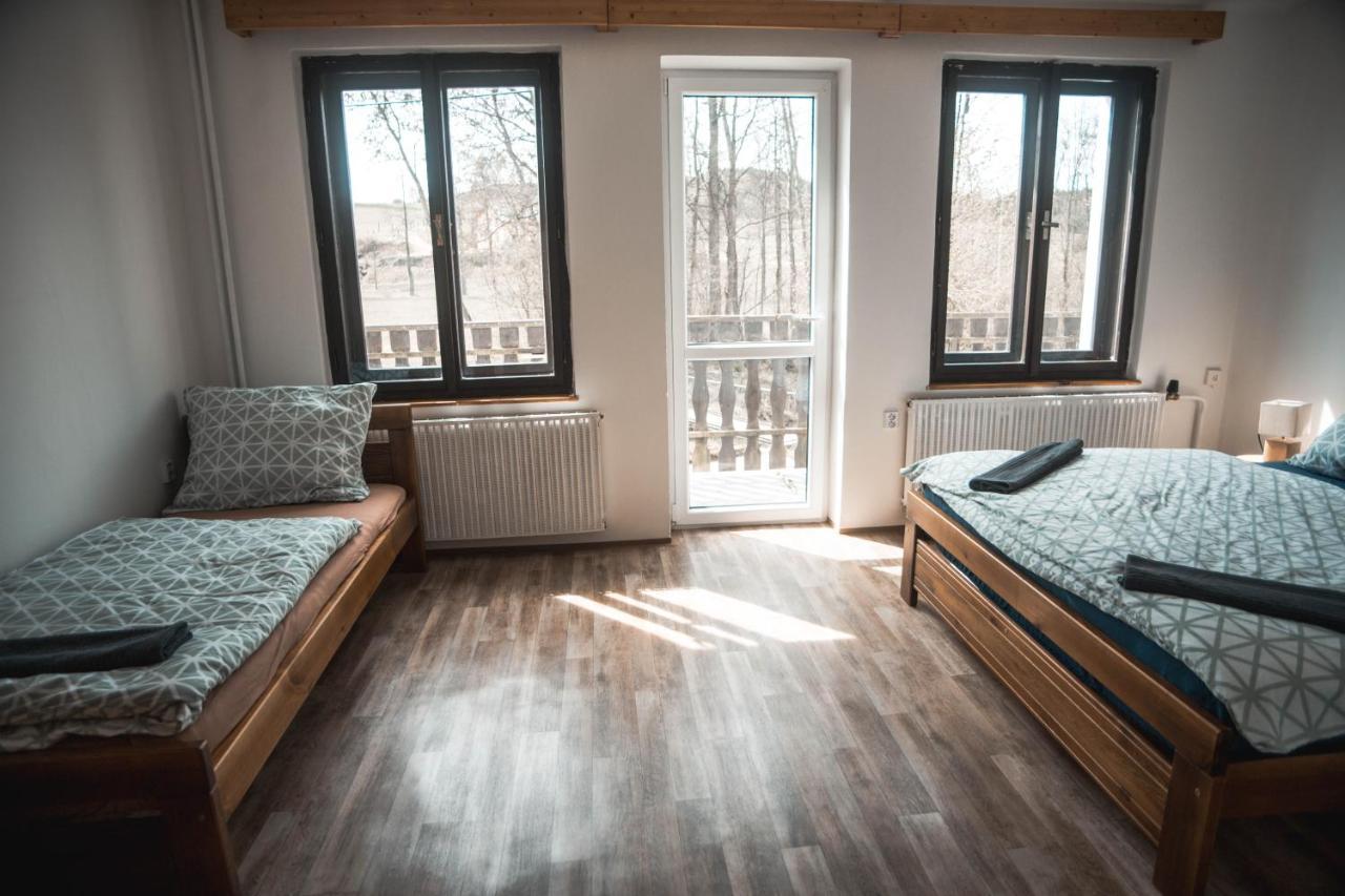 Cachrov Apartmany Ve Mlejne المظهر الخارجي الصورة