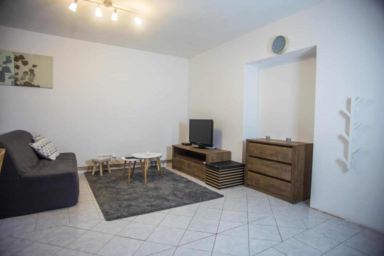 Cachrov Apartmany Ve Mlejne المظهر الخارجي الصورة