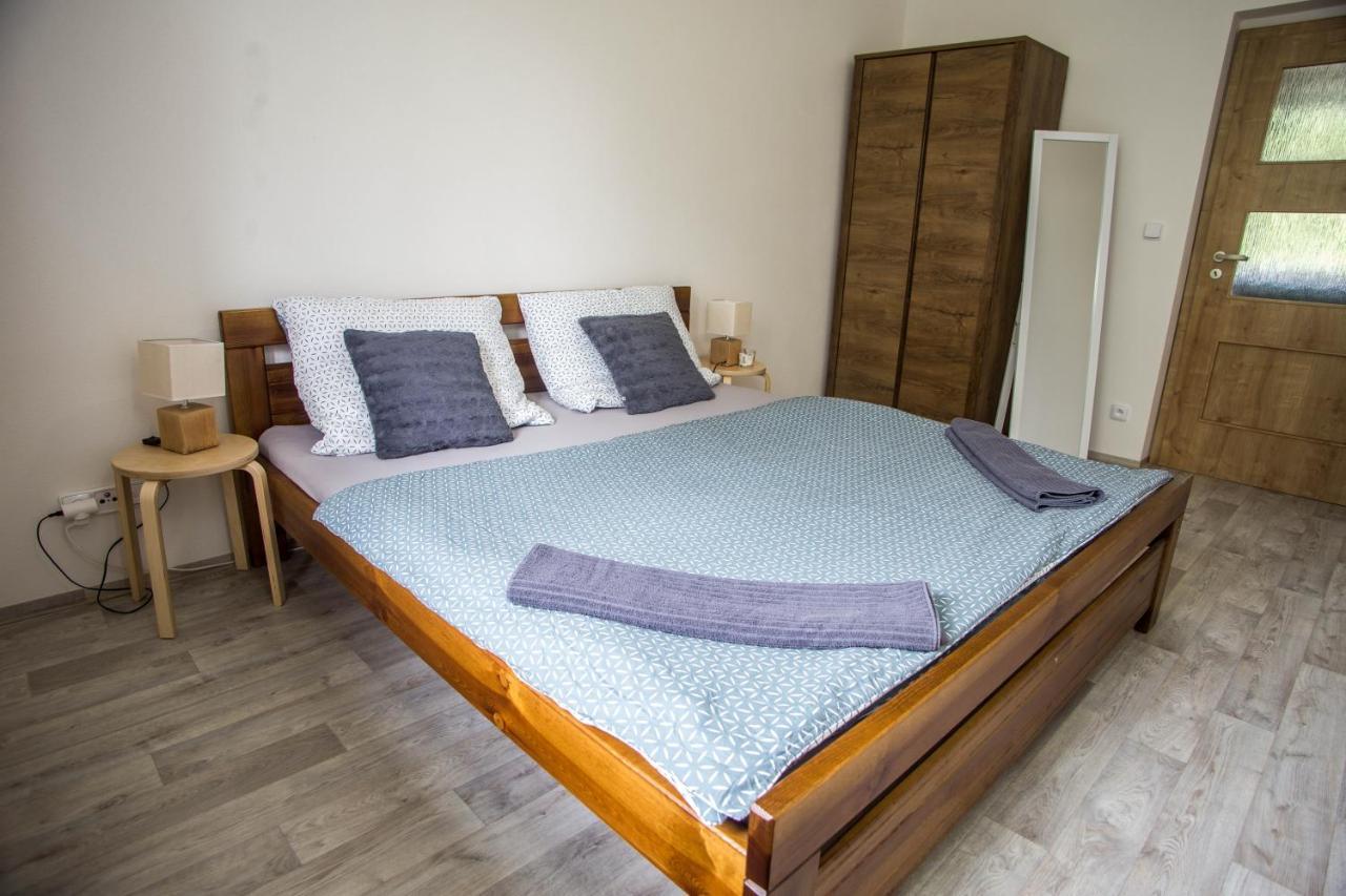 Cachrov Apartmany Ve Mlejne المظهر الخارجي الصورة